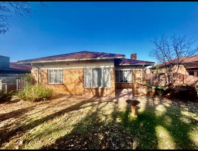 3 BEDROOM HOUSE FOR SALE IN VANDERBIJLPARK CE 1